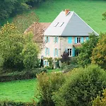 Le Cuisinier En Combraille Gasthof