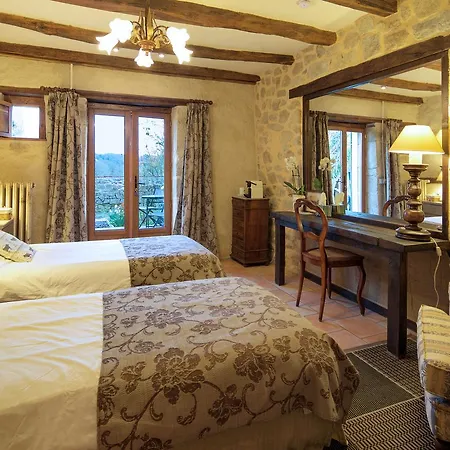 Guest house Le Cuisinier En Combraille 3*